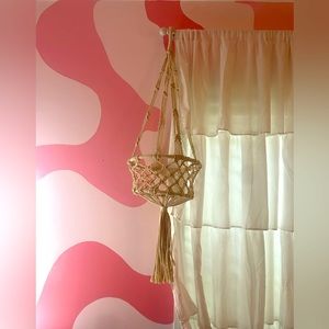Macrame hanging plant holder